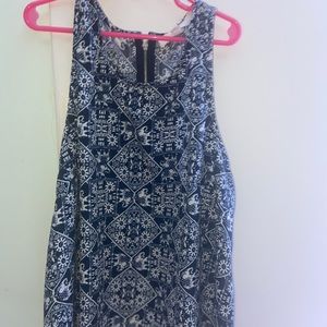AZTEC PRINT flowy blue and white tank top